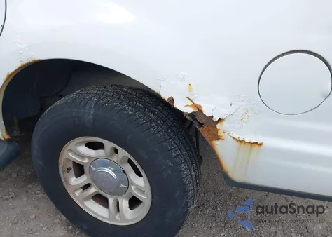 2001 Ford Expedition Xlt из США, поврежденный, VIN 1FMPU16L71LB38799